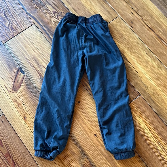 The Children’s Place Spring/Fall outdoor Pants - Picture 3 of 4